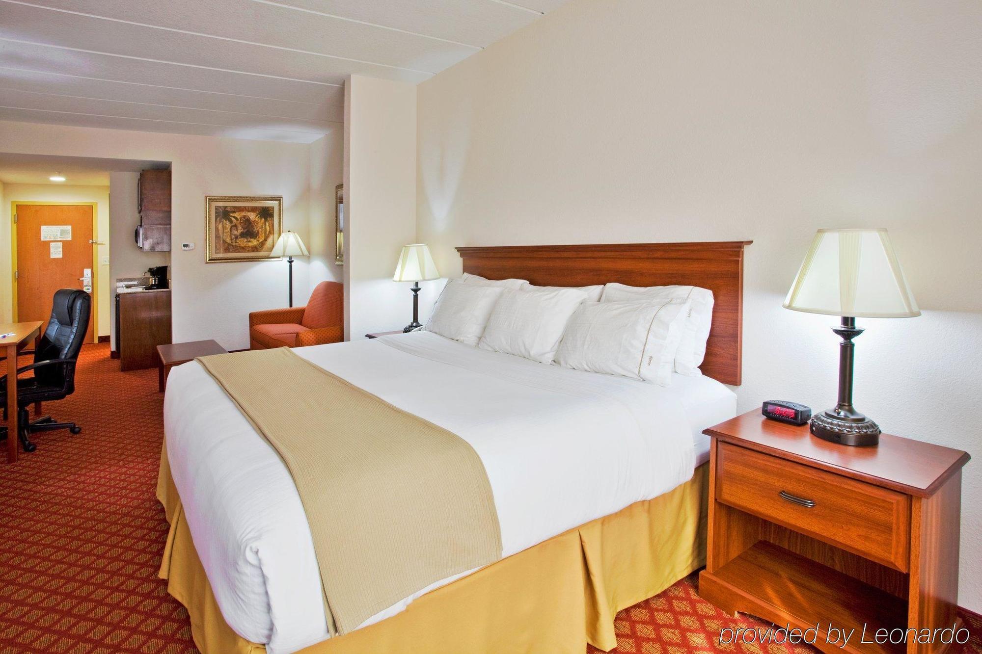 Holiday Inn Express Hotel & Suites Inverness By Ihg Lecanto Bagian luar foto