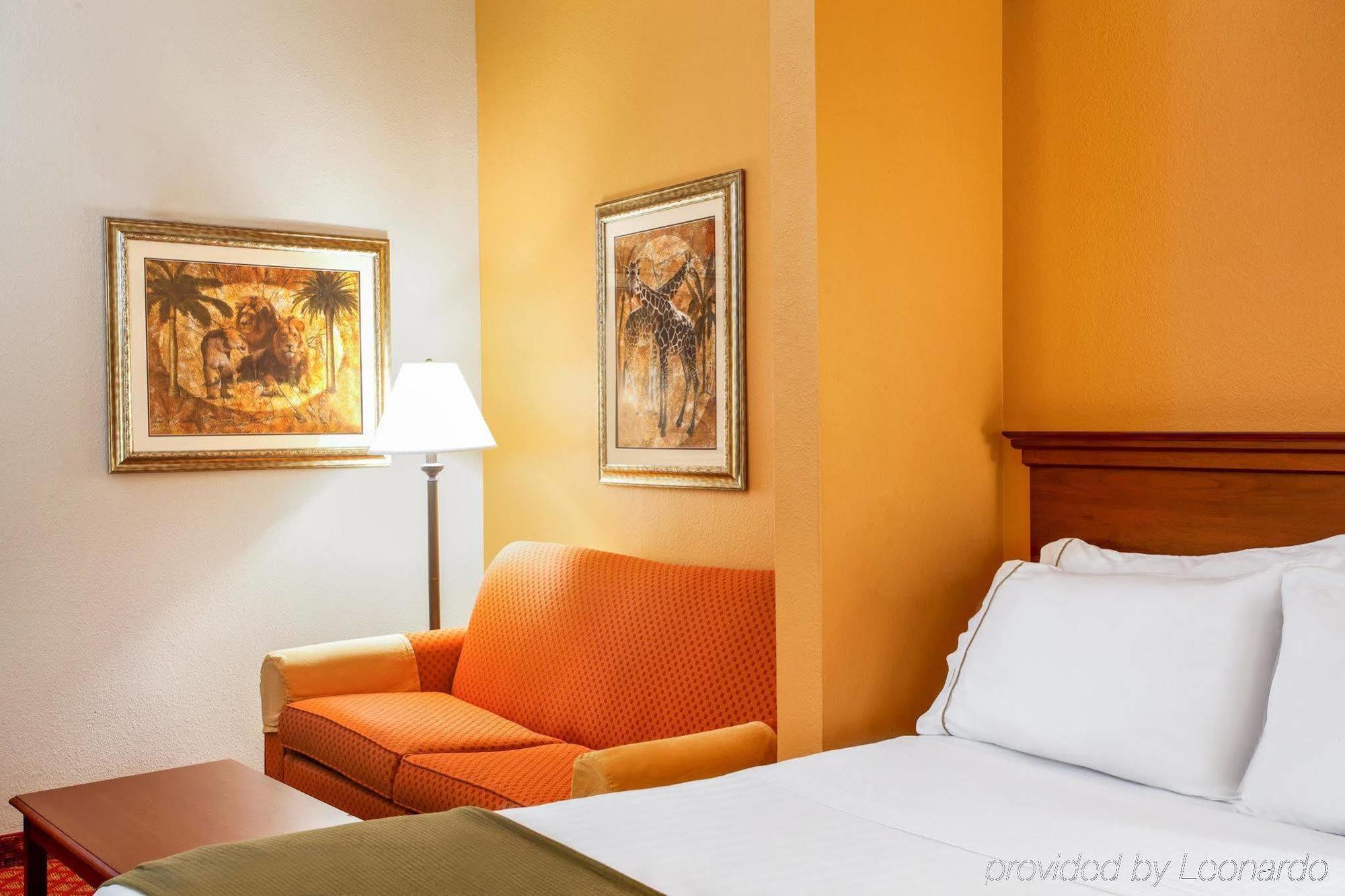 Holiday Inn Express Hotel & Suites Inverness By Ihg Lecanto Bagian luar foto