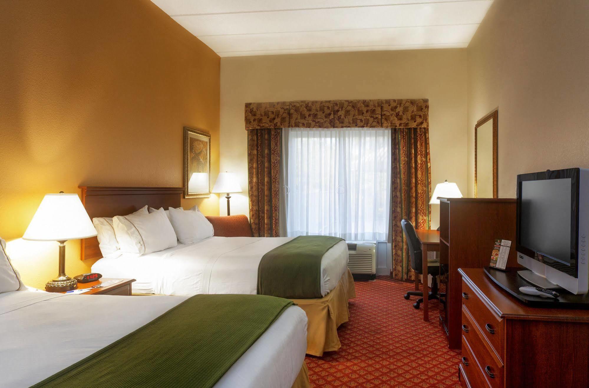 Holiday Inn Express Hotel & Suites Inverness By Ihg Lecanto Bagian luar foto